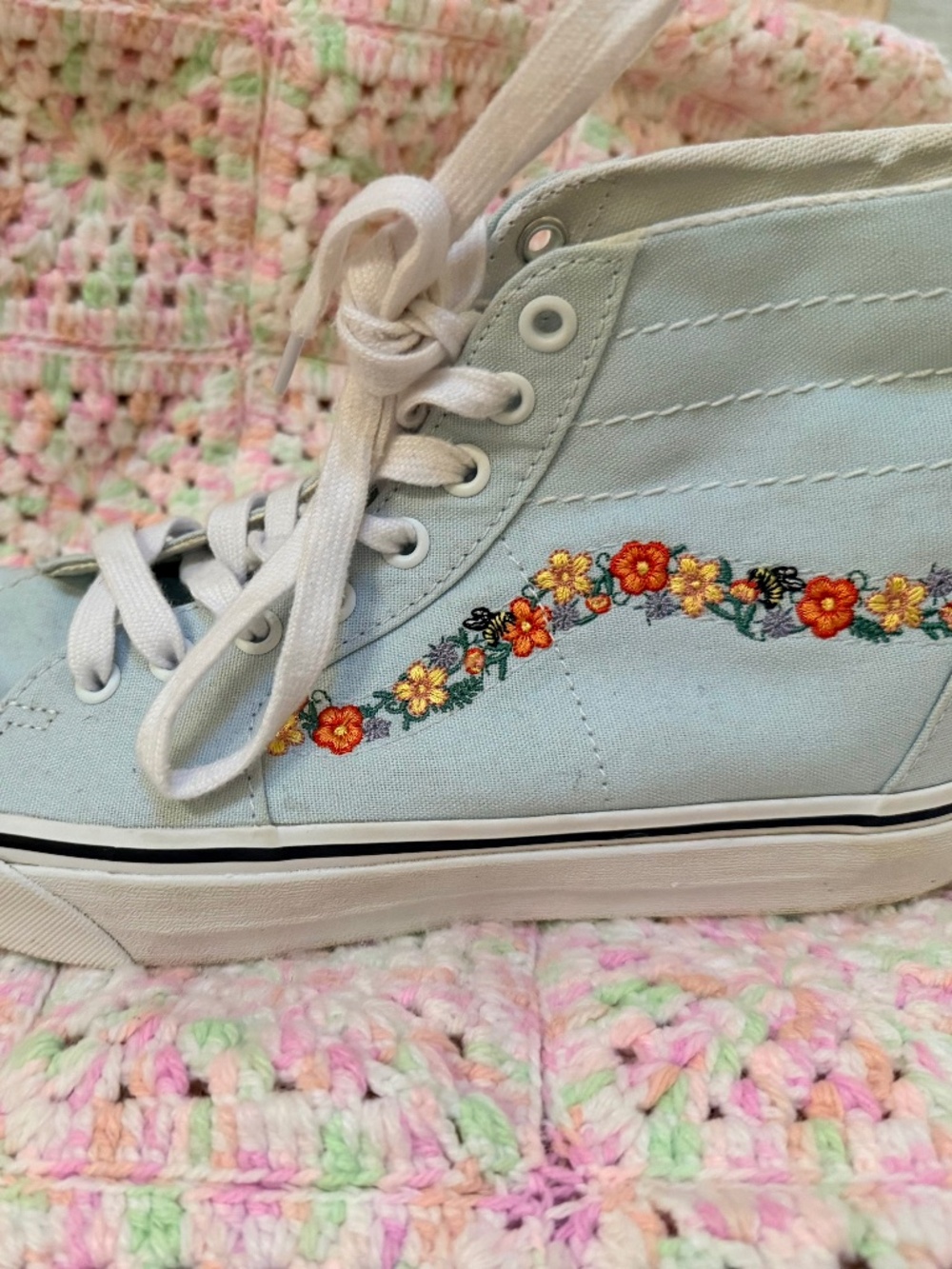 Vans Sk8-Hi Floral Embroidered High Top Sneakers Light Blue Women's